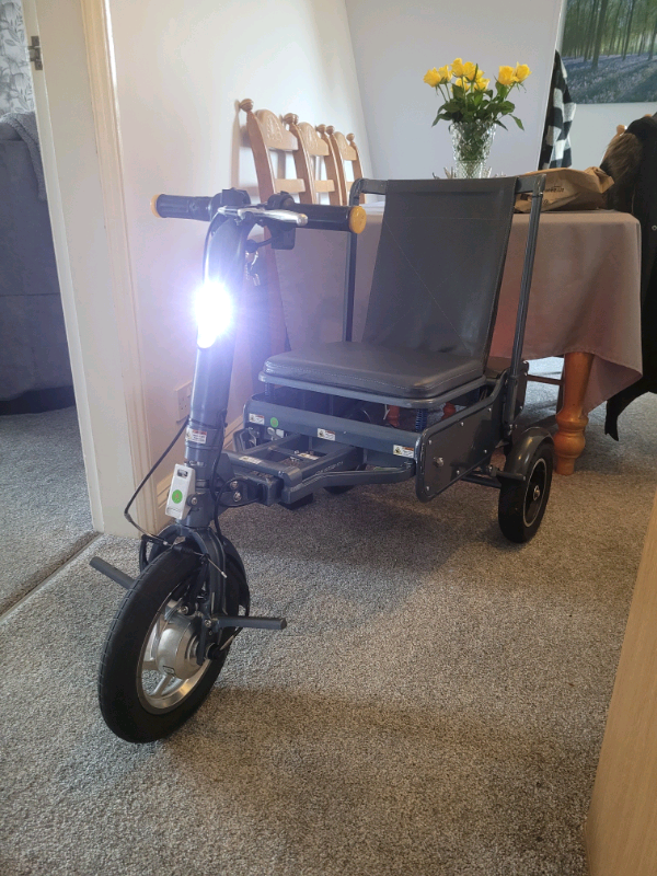 Efoldi 1.5 Explorer Mobility Scooter 17kg 8mph