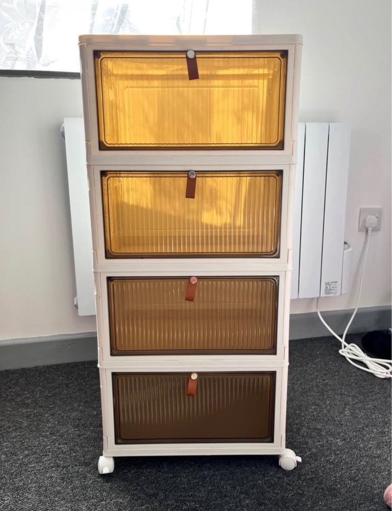 Plastic Storage Unit with 4 Drawers on Wheels