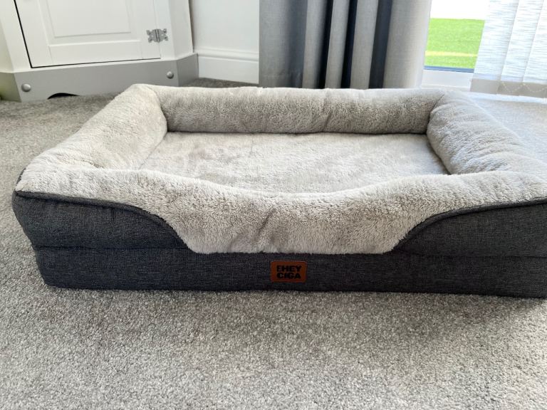 Eheyciga medium memory foam orthopaedic dog bed grey