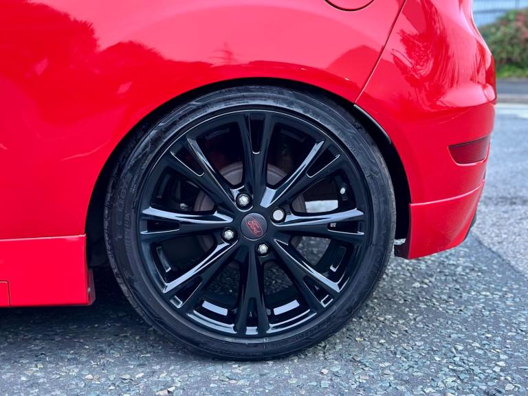 2016 Ford Fiesta 1.0 EcoBoost 140 Zetec S Red 3dr HATCHBACK Petrol Manual