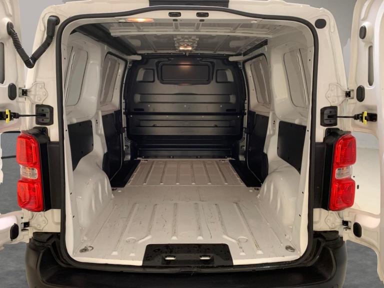 2022 Vauxhall Vivaro 2.0 Turbo D 3100 Dynamic Panel Van 6dr Diesel Manual L1 H1 Euro 6 (s/s) (14 ...