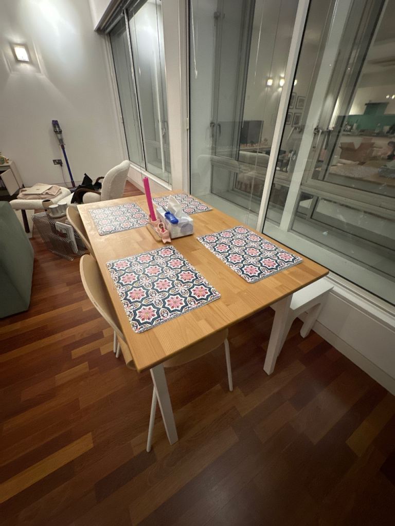IKEA PINNTORP Dining Table