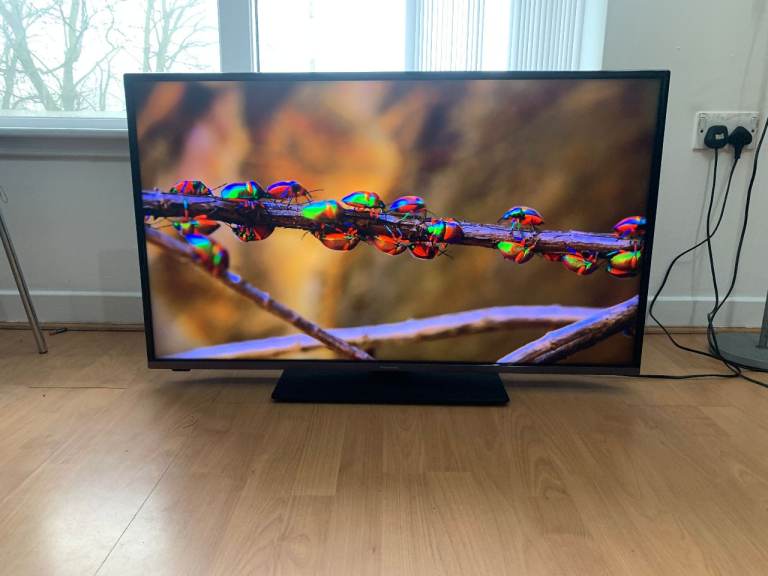 Panasonic 43 Inch 4K smart tv