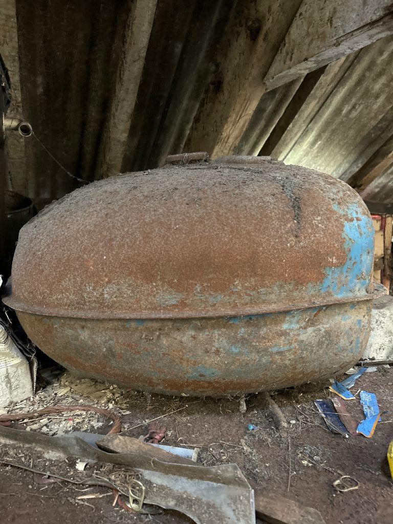 Fordson major /supermajor diesel tank 