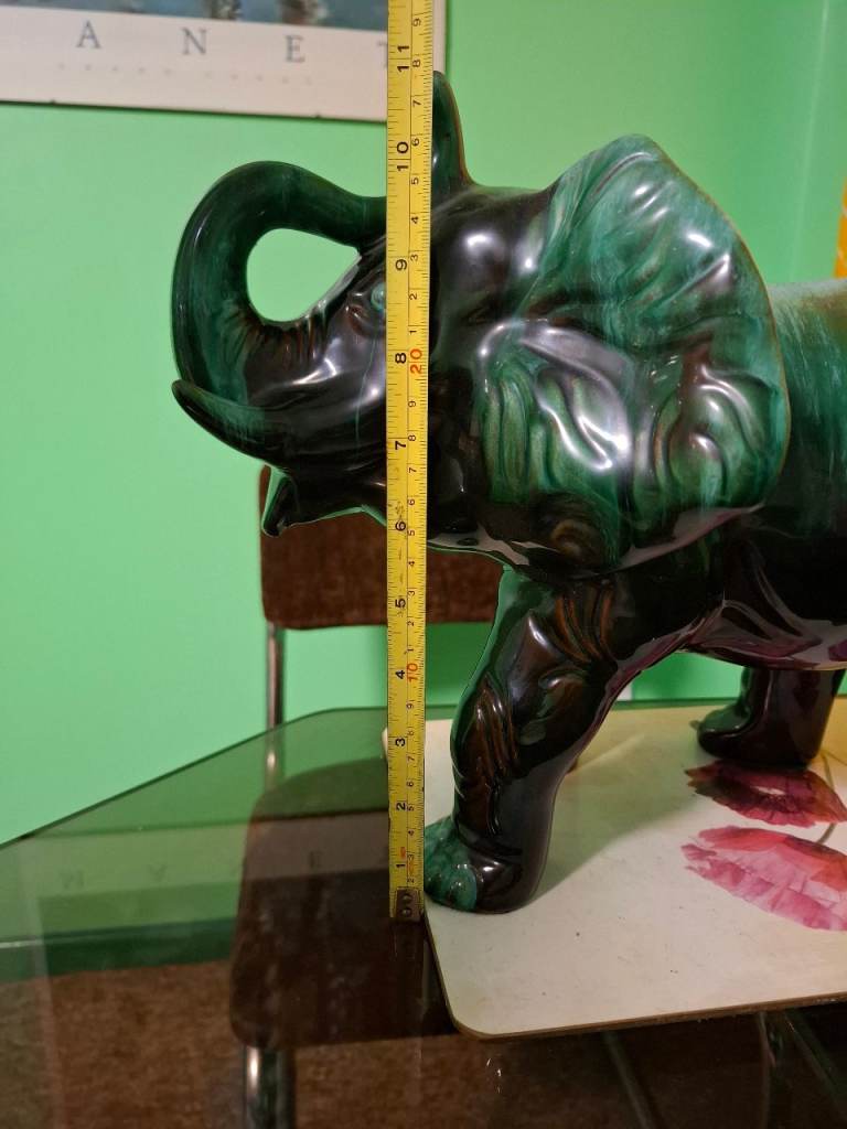 4 vintage Canadian blue  Mountain pottery elephants collectors pieces.