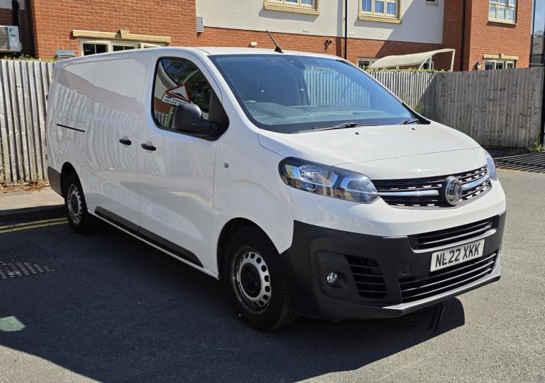 VAUXHALL VIVARO 2.0 Turbo D 3100 Dynamic 2022