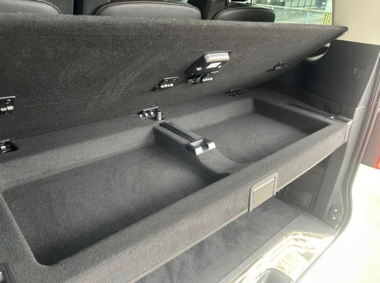 2016 Mercedes-Benz V-Class V220D V220 D DIESEL * AVANTGARDE LONG WHEEL BASE * LOW MILES * 7 SEATS...