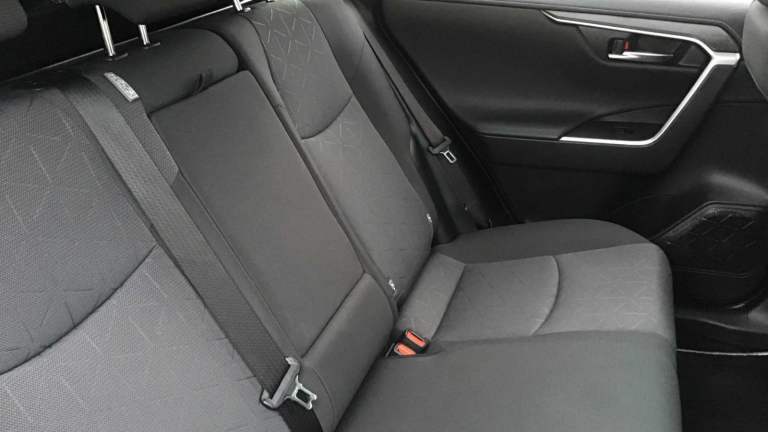 Toyota RAV4 2.5 VVT-h Design SUV Petrol Hybrid CVT 4WD