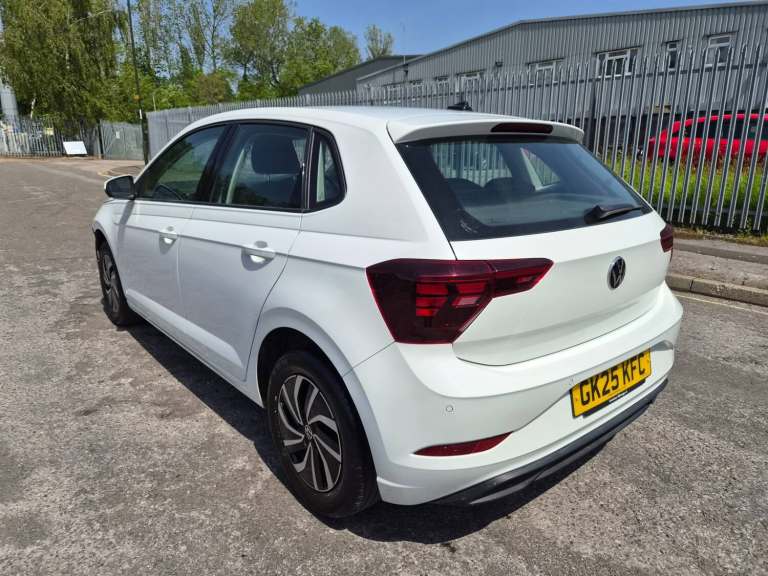 2025 VOLKSWAGEN POLO 1.0 Life 5dr White Damaged Salvage