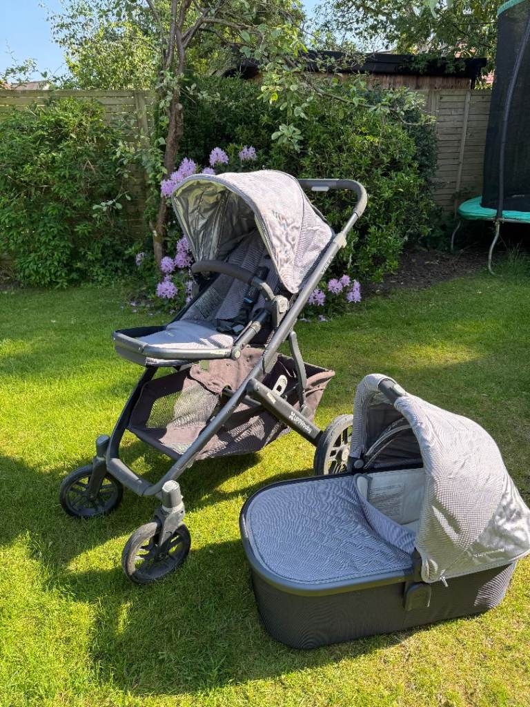 UPPAbaby Vista V1 Pram & Pushchair - Silver - RRP £930