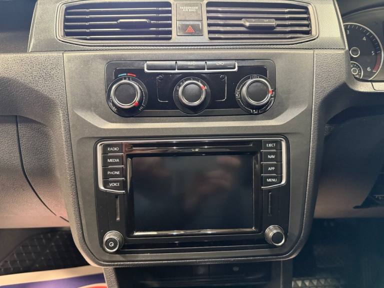 2017 67 VOLKSWAGEN CADDY MAXI 2.0 TDI C20 BLUEMOTION TECH HIGHLINE PANEL VAN 6DR