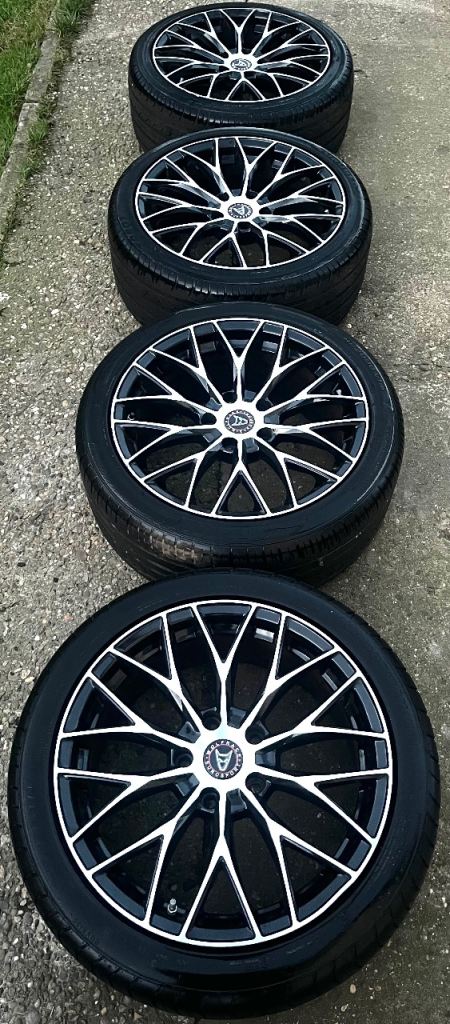 18” Wolfrace Eurosport Wolfsburg w/ 6-7mm Tyres: 5x120