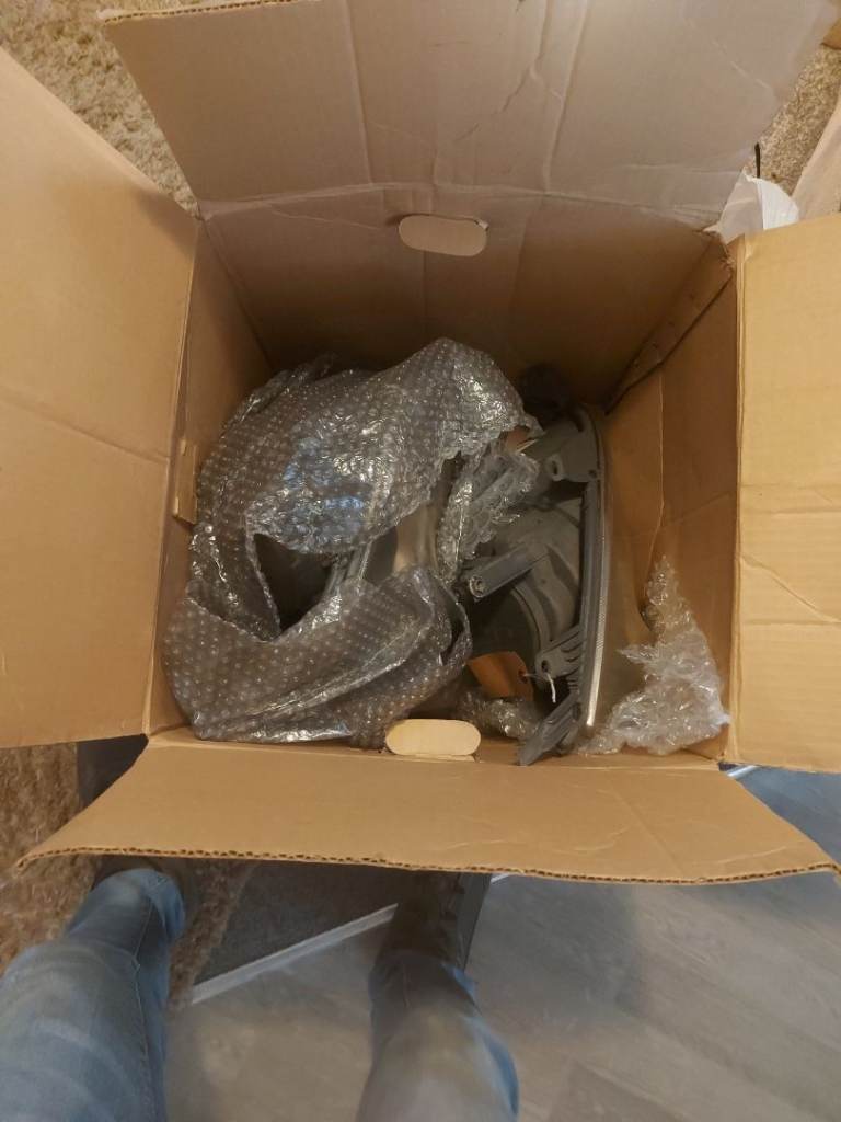 Ford fiesta mark 6 headlights 