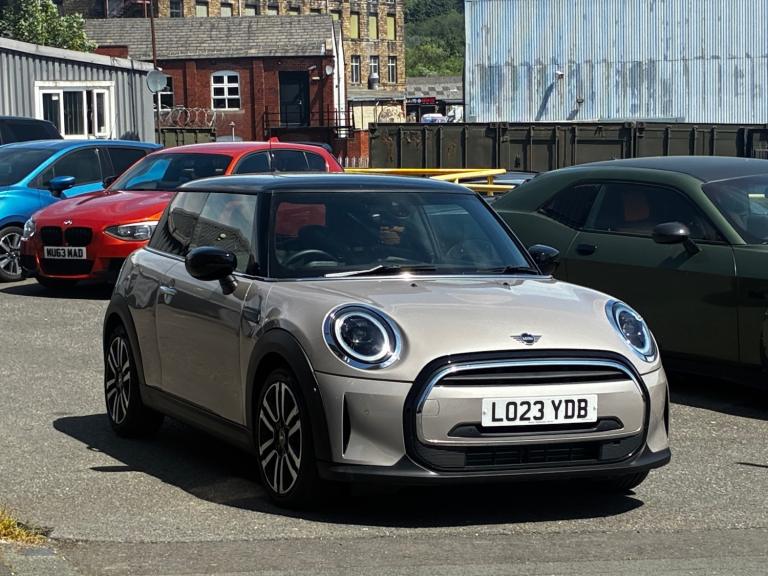 2023 MINI Hatch 1.5 Cooper Exclusive 3dr Auto HATCHBACK Petrol Automatic