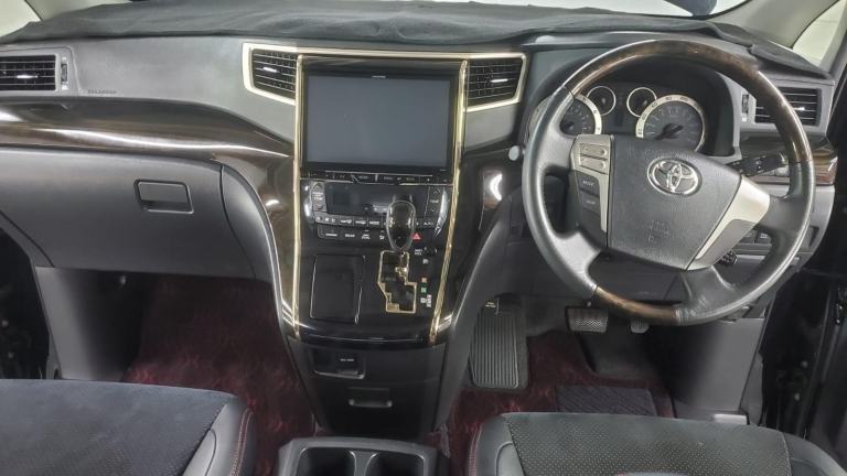  Toyota vellfire golden eyes II 3.5cc auto sunroofs 7 seats only 39k miles 2014