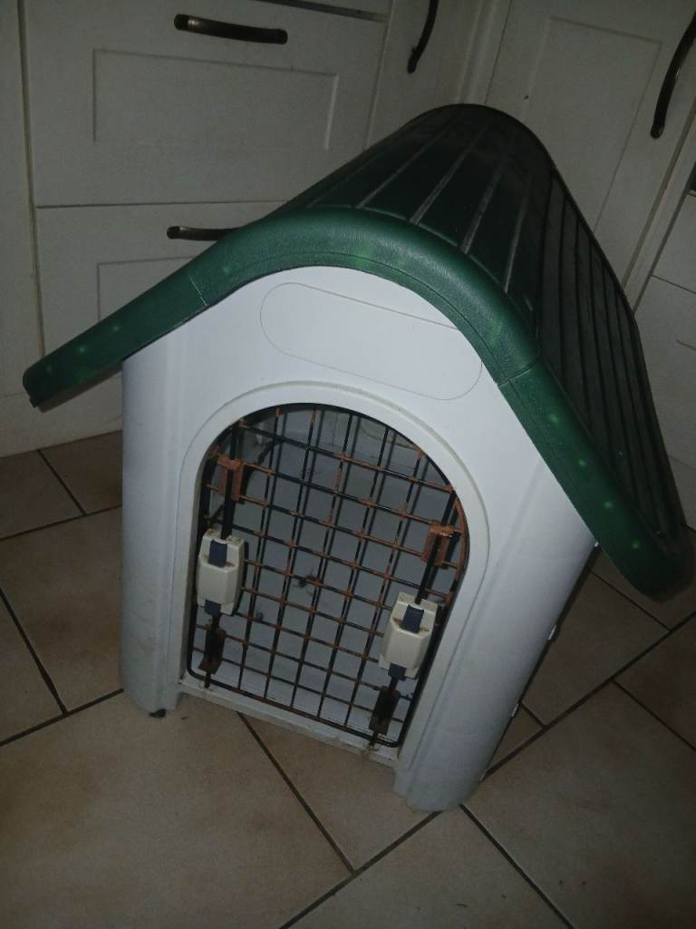 Dog house cage