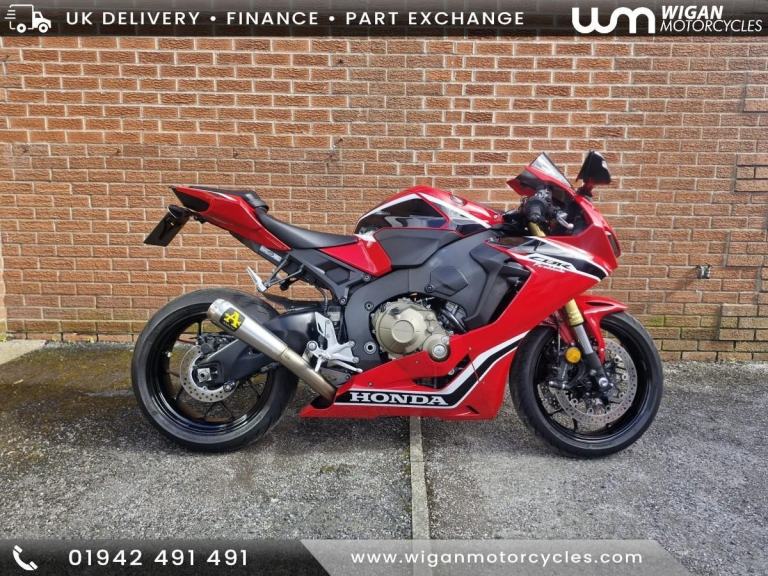 HONDA CBR 1000 RR FIREBLADE 25th Anniversary