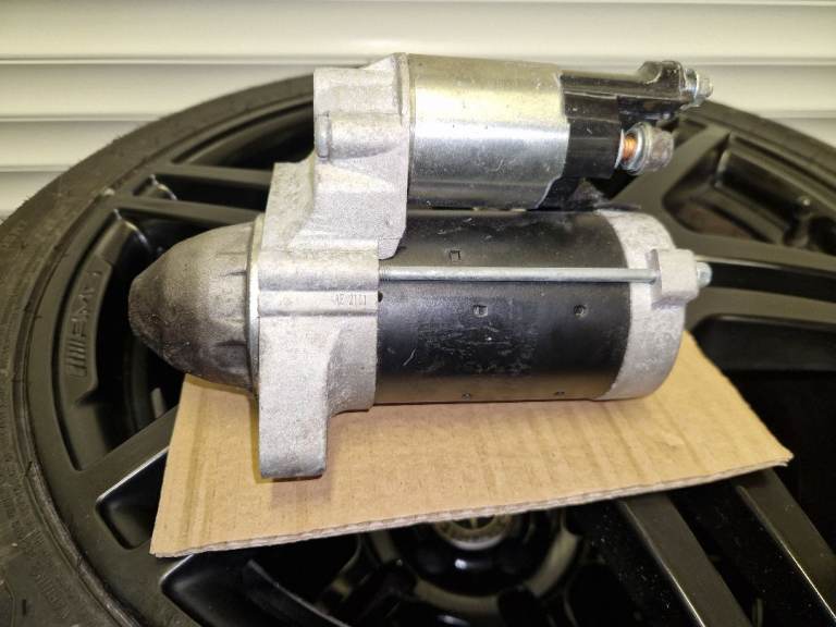 2011 Mercedes e class starter motor r