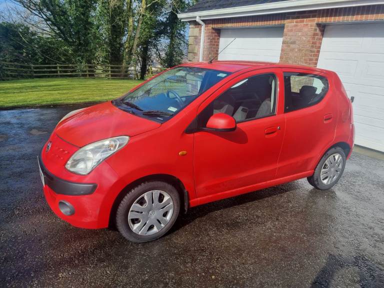 Nissan Pixo 2011 - £20 Tax Extremely economical Low Insurance - 12 months MOT 