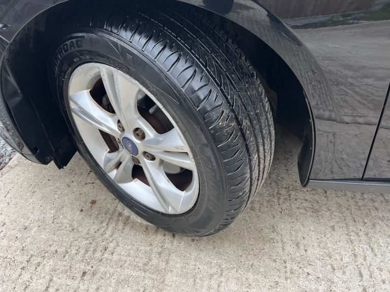 Ford, FOCUS, Hatchback, 2012, Manual, 998 (cc), 5 doors