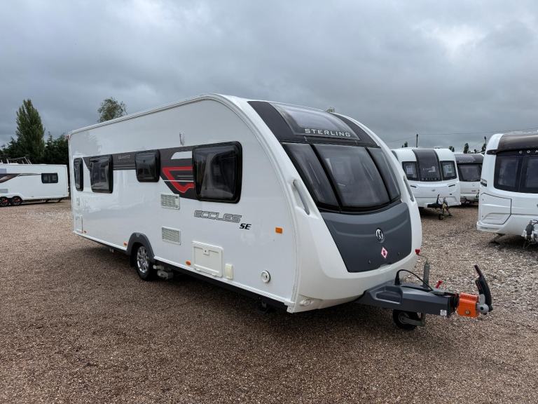 2015 STERLING ECCLES SE QUARTZ - 4 BERTH FIXED ISLAND BED TOURING CARAVAN