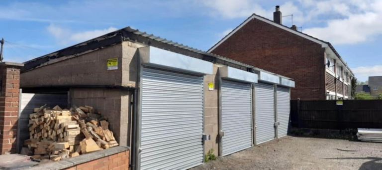 Good Condition Secure Garage Unit for Rent – Various Sizes
