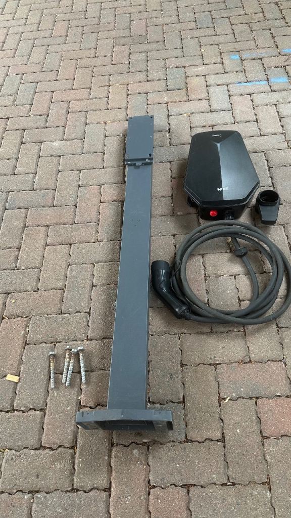 For Sale: HICi 22kW 3-Phase Smart AC EV Charger with Pedestal Stand