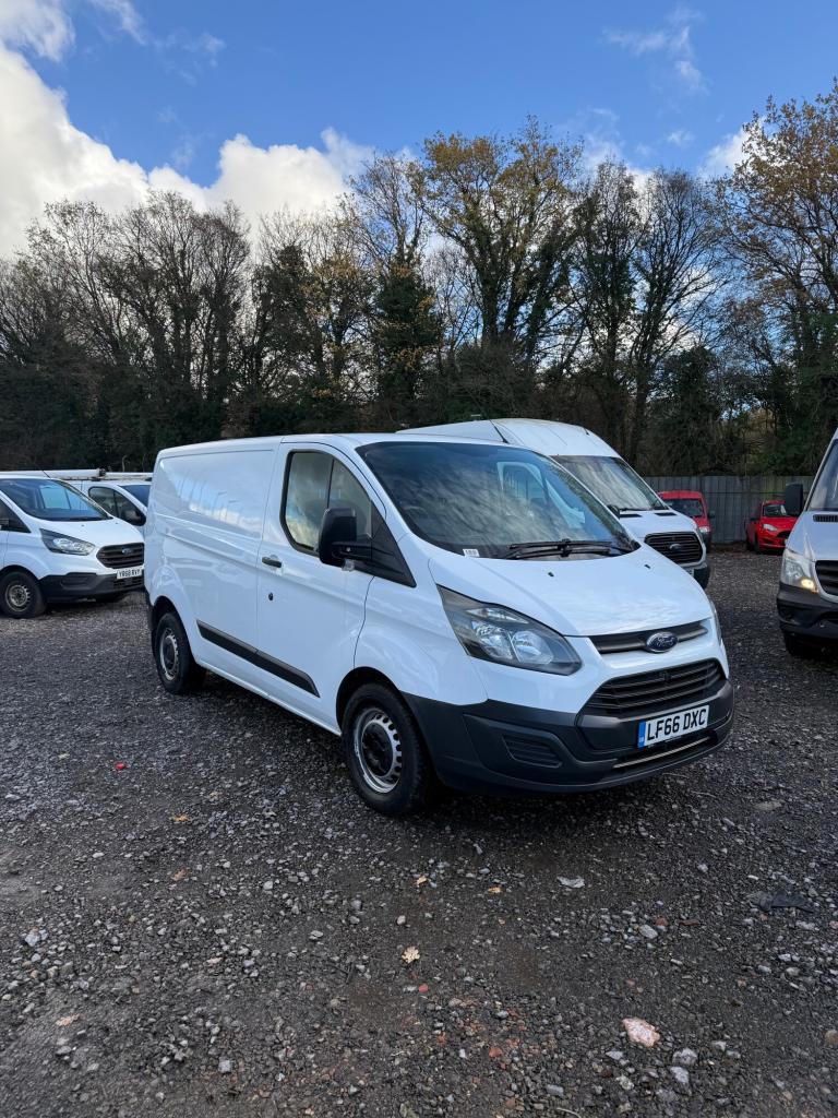 2016 Ford Transit Custom 2.0 TDCi 105ps Low Roof Van PANEL VAN Diesel Manual