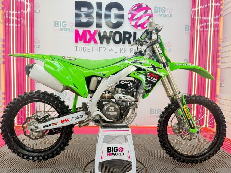 Kawasaki KX KXF 250 2024 - Only 7 Hours - Mint Condition 