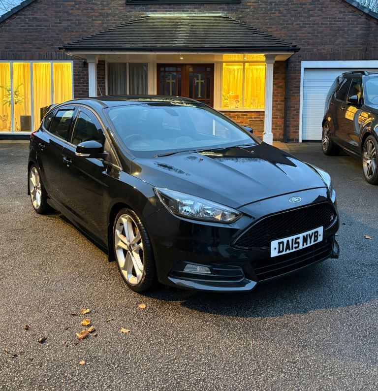 Ford, FOCUS, Hatchback, 2015, Manual, 1999 (cc), 5 doors