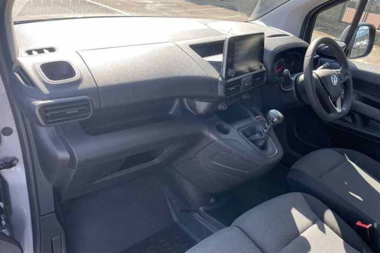 2022 Vauxhall Combo 1.5 Turbo D 2000 Sportive Panel Van 5dr Diesel Manual L1 H1 Euro 6 (100 ps) P...