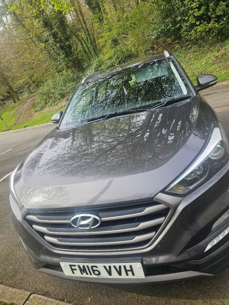 A family car Tucson Hyndai 2016 Automatic for sale