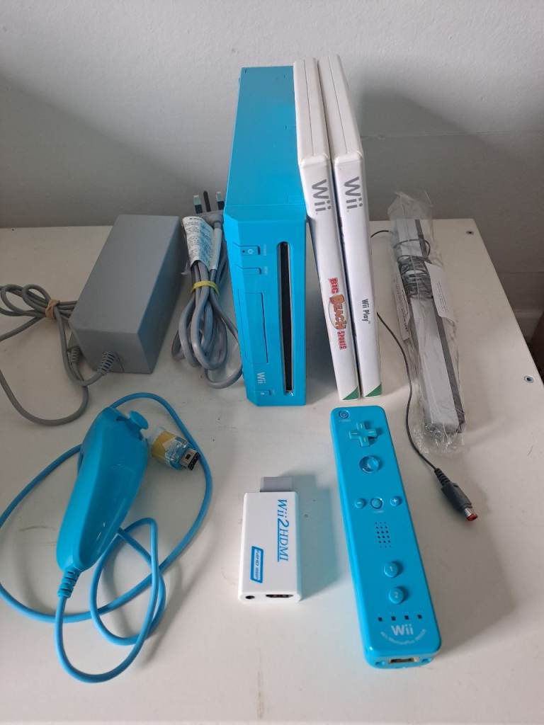 Nintendo Wii Console - Blue, with Controllers and Games
