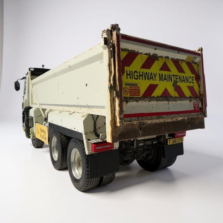 2016 DAF CF440 8x4 Tipper