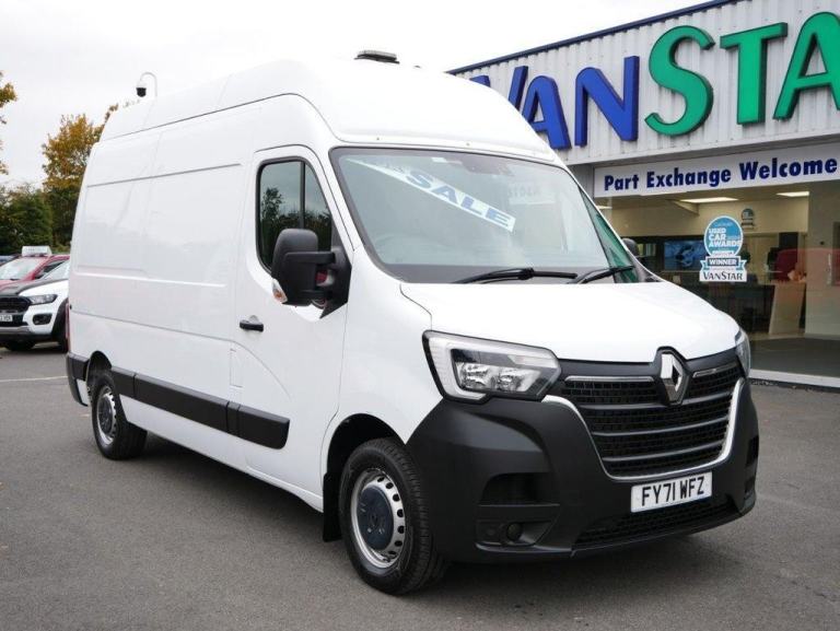 71 RENAULT MASTER 2.3 DCI 150 BHP L2 MEDIUM H3 EXTRA HIGH ROOF BUSINESS EDITION