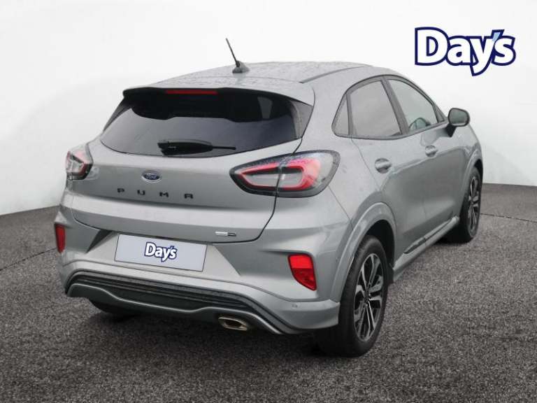 2023 Ford Puma 1.0 EcoBoost Hybrid mHEV ST-Line 5dr HATCHBACK PETROL Manual