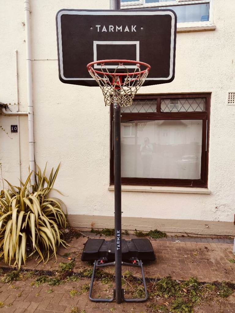 Tarmak Height-Adjustable Basketball Hoop