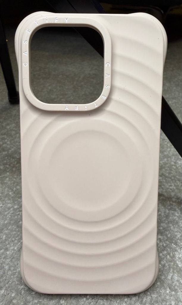 image for CASETiFY Ripple Silicone Case - Oat - for iPhone 15 Pro Magsafe Used