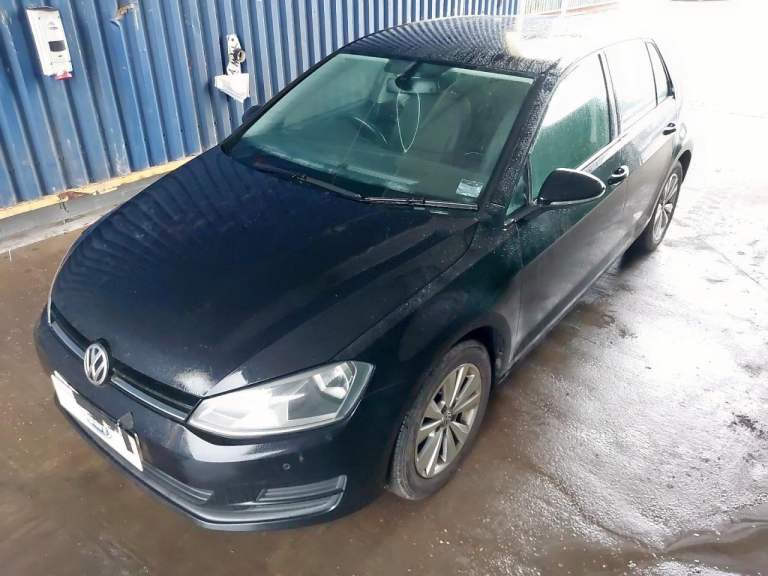 Breaking VW Golf MK7 2014 5DR 1.4 TSI CXSA 6 Speed MYF Black LC9X