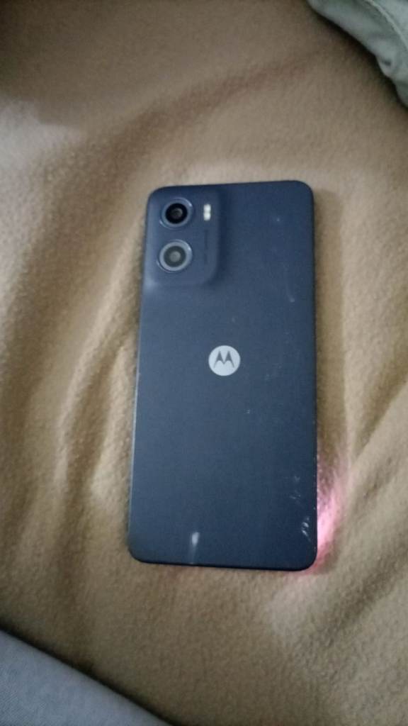 Moto E15 SIM free