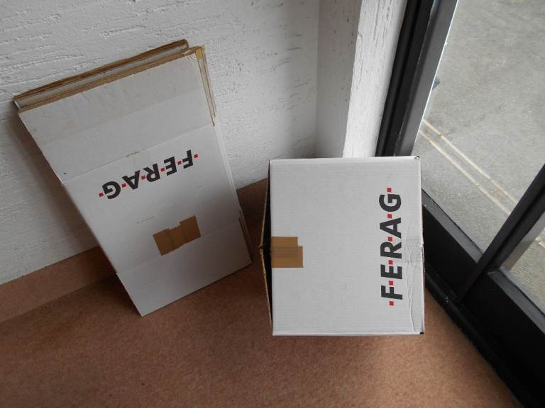 Cardboard boxes (35-40 in total), very strong and clean, £10 the lot