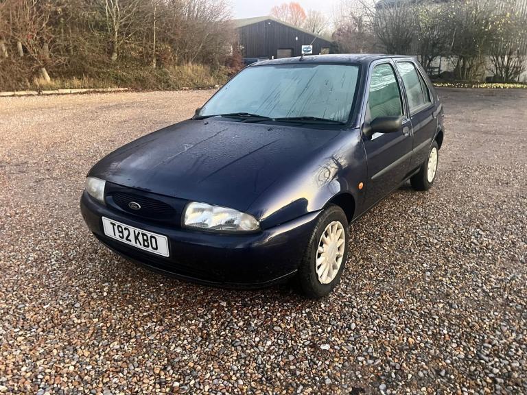 Ford Fiesta MK4 [Phone number removed]k - Great Starter Classic - Walk Around Video 