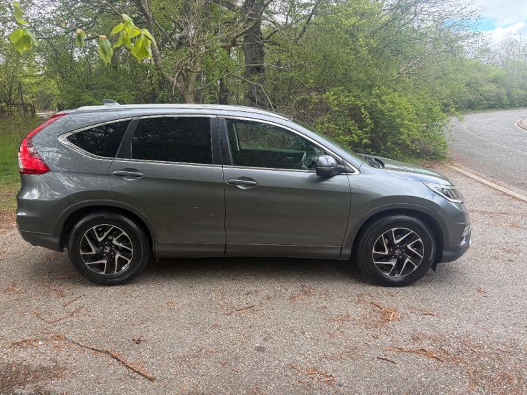 2017 67 Honda CR-V  2 Wheel Drive 1.6 i-DTEC SE Plus Navi SUV 5dr Diesel Manual Euro 6 