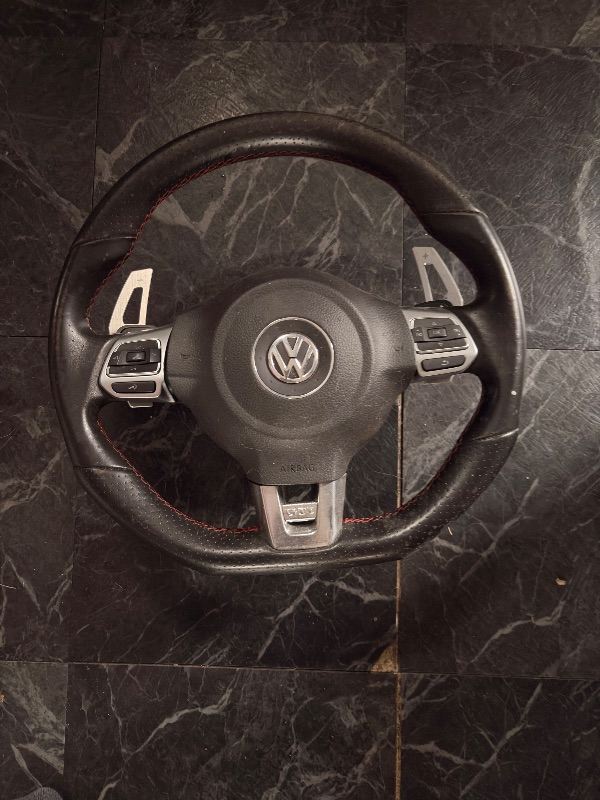 VW Golf Mk6 GTI Steering Wheel – Multifunction DSG Paddles