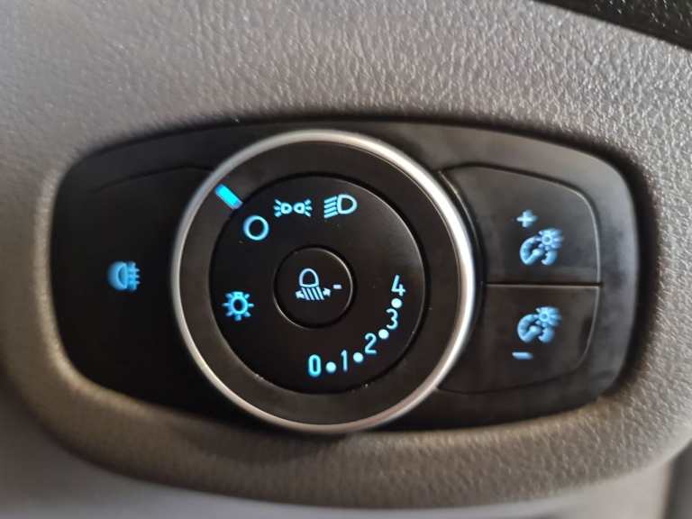 2021 Ford Transit Connect 1.5 EcoBlue 100ps Leader D/Cab Van PANEL VAN DIESEL Manual