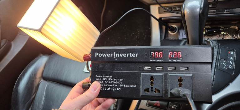 Power inventer 12V to 240V.