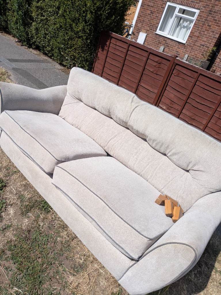 free sofa 