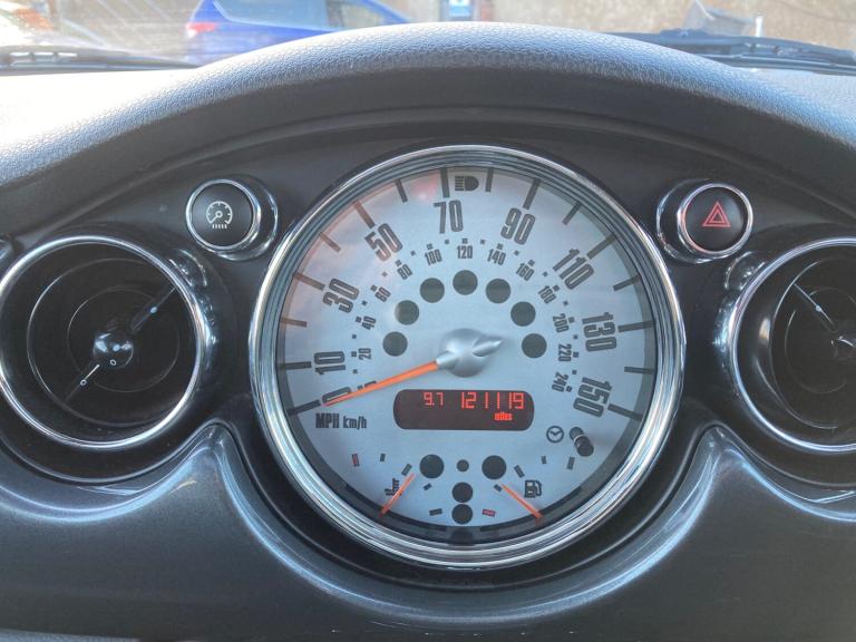 2005 MINI Hatch 1.6 Cooper 3dr HATCHBACK Petrol Manual