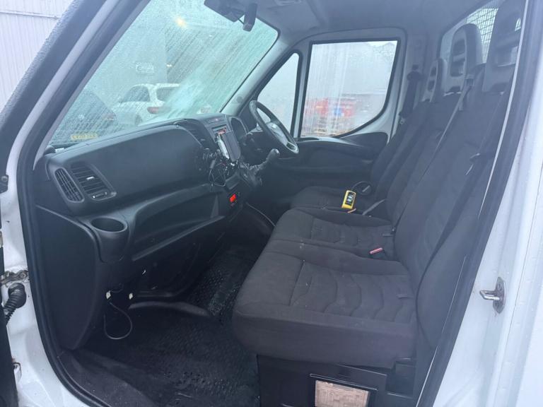 2014 Iveco Daily 5.5 Tonne Tipper - Reverse Camera - Brand New Back  NA Diesel Manual