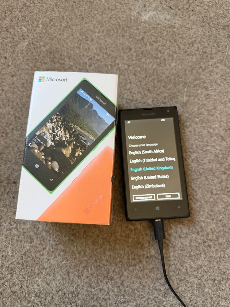Microsoft Lumia Phone with Box – Good Condition